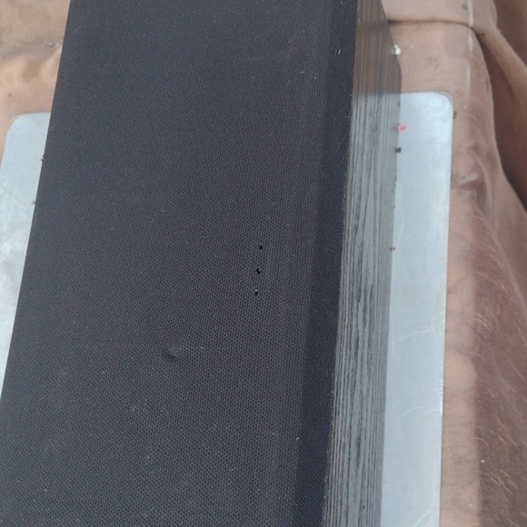 Kenwood Black Center Speaker - Picture 3 of 3